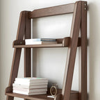 Bibliothèque minimaliste en bois avec échelle et rangement, couleur noyer