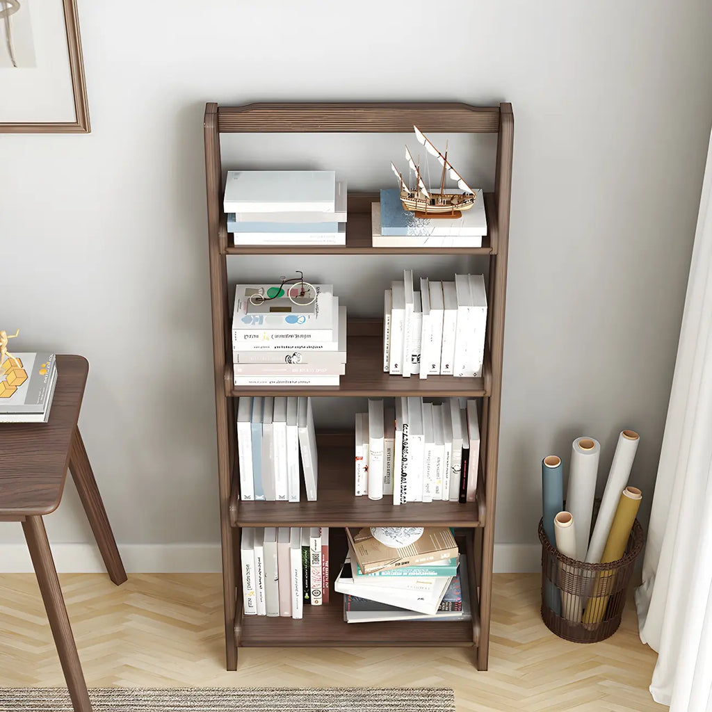 Bibliothèque minimaliste en bois avec échelle et rangement, couleur noyer
