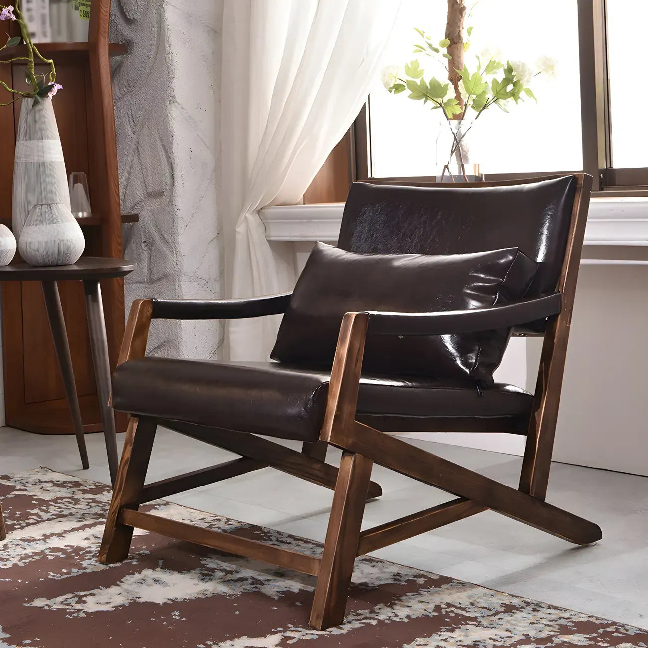 Fauteuil lounge moderne en similicuir avec dossier coussin