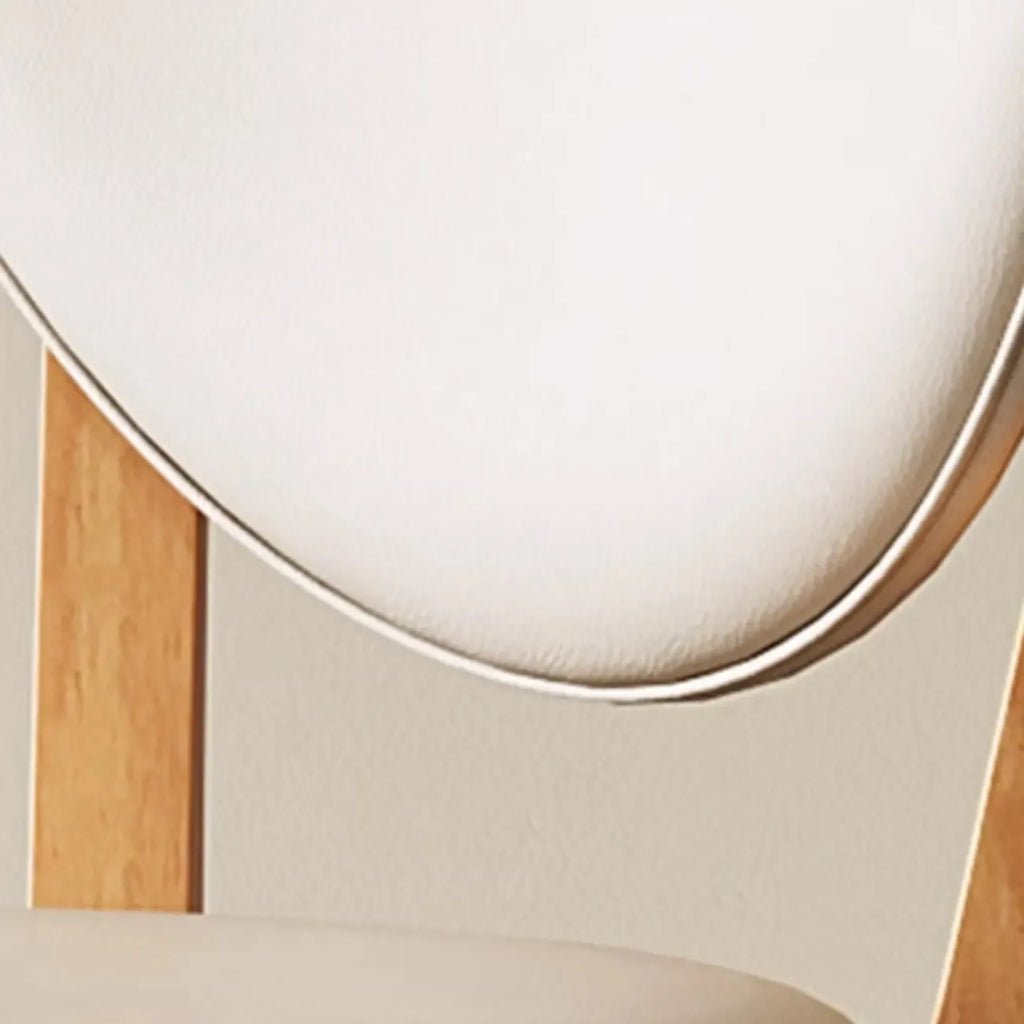 Chaise de salle à manger moderne sans accoudoirs à oreilles en similicuir