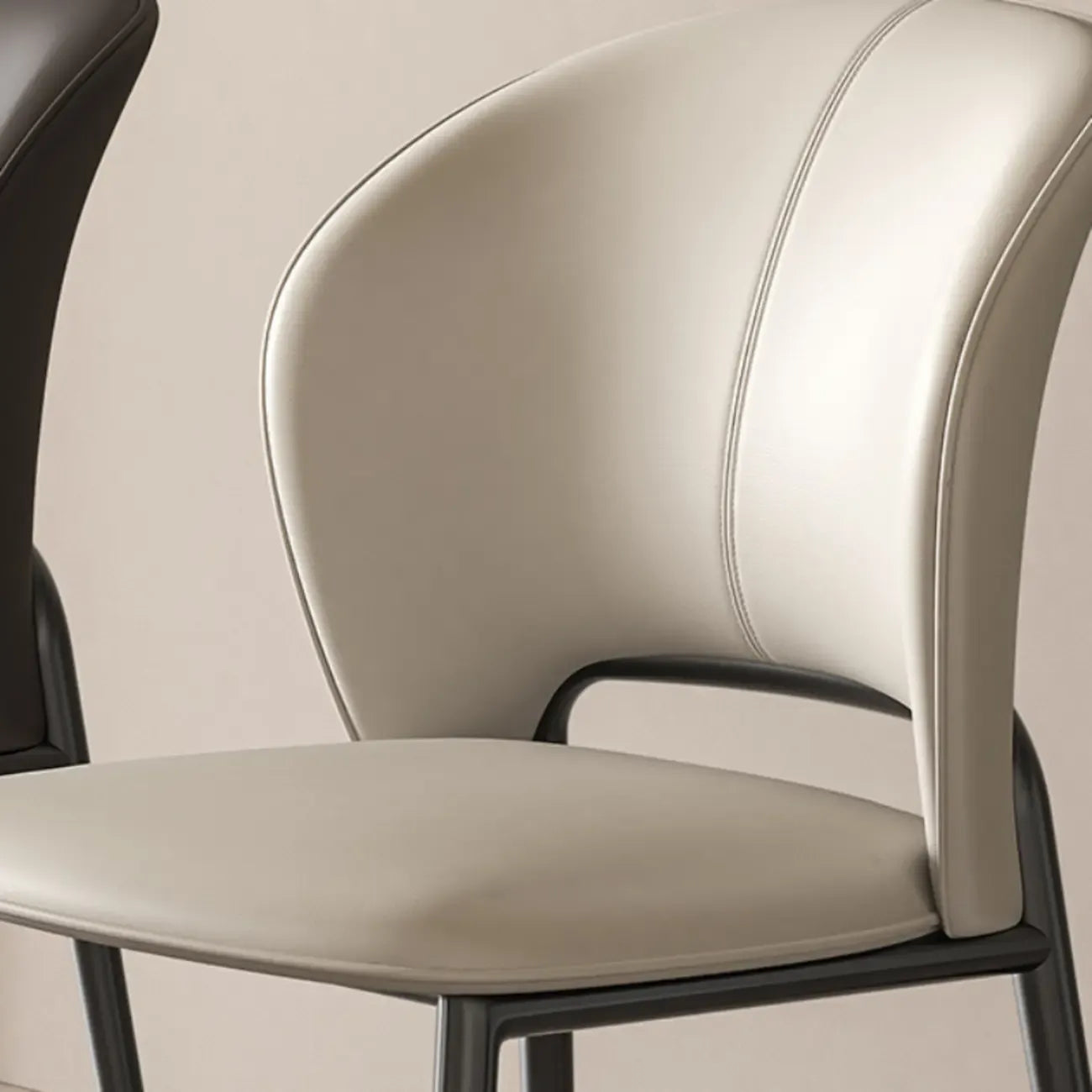Chaise de salle à manger moderne en similicuir à dossier bas incurvé