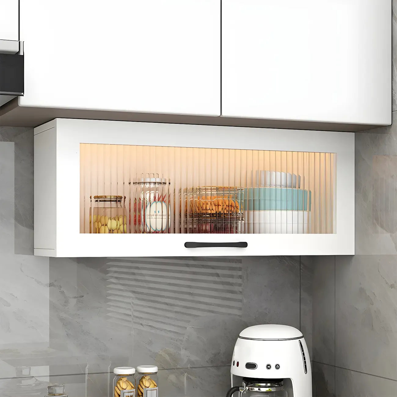 vaisselier mural en bois blanc pour cuisine
