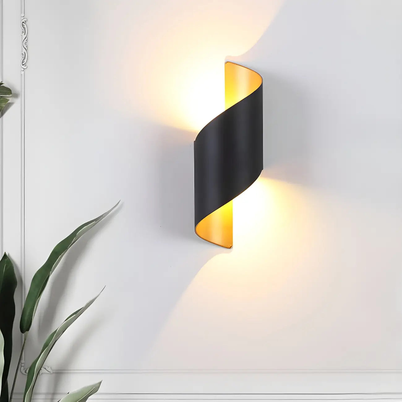 Applique murale extérieure moderne en aluminium noir à LED (éclairage indirect).
