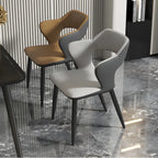 Chaise de salle à manger contemporaine rembourrée à dossier ouvert avec accoudoirs