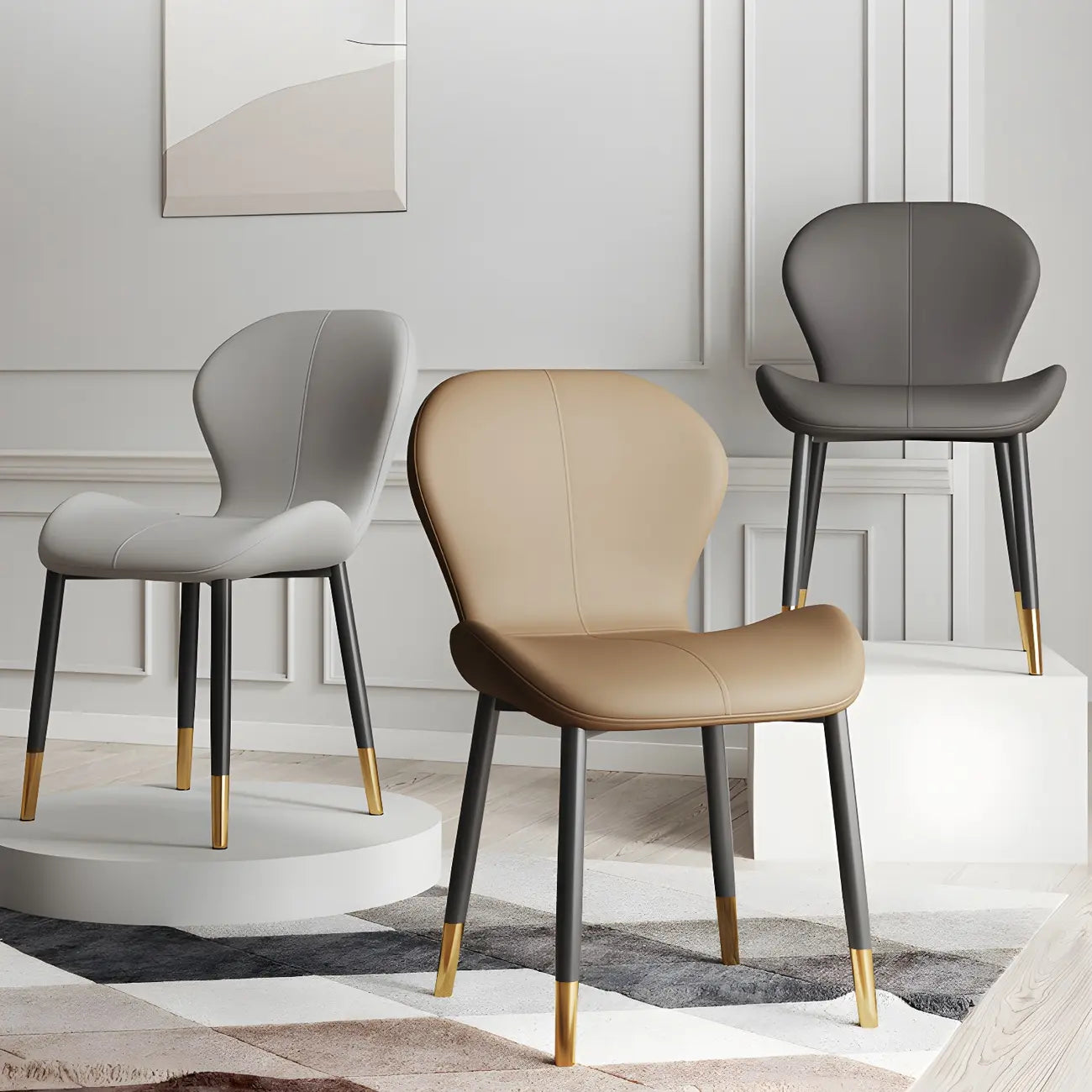 Chaise de salle à manger Art Déco en cuir à dossier incurvé et dossier plein