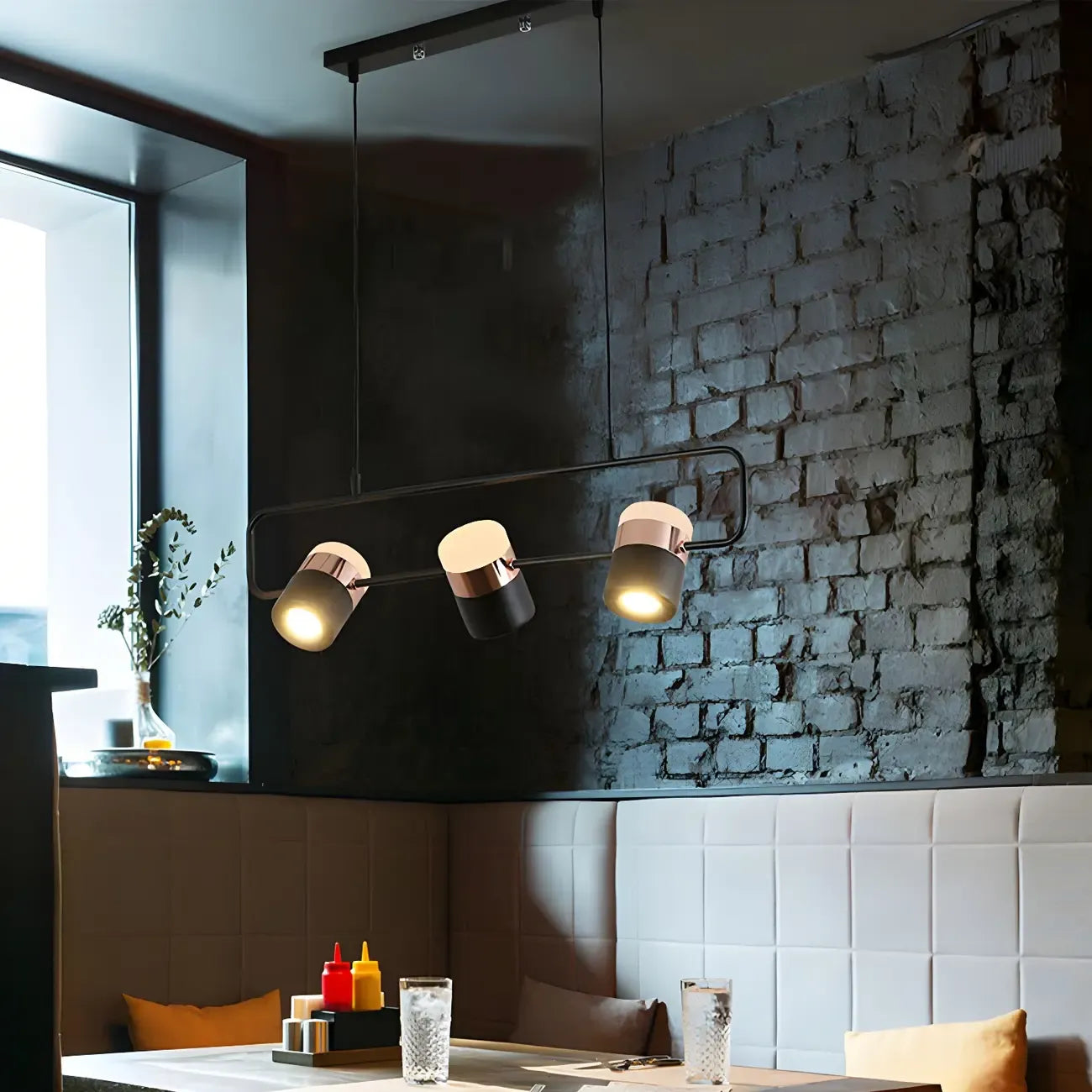 Suspension cylindrique noire moderne pour cuisine