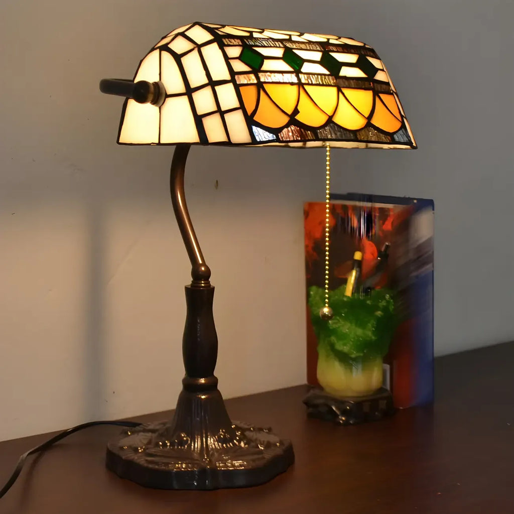 Lampe de table rétro HomeyFad en vitrail LED, style banquier, avec chaînette.