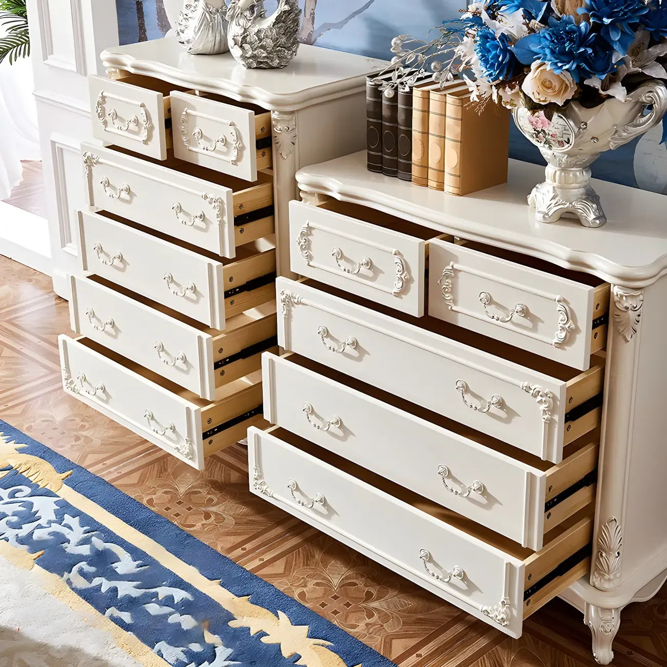Commode classique en bois blanc avec coffre de rangement