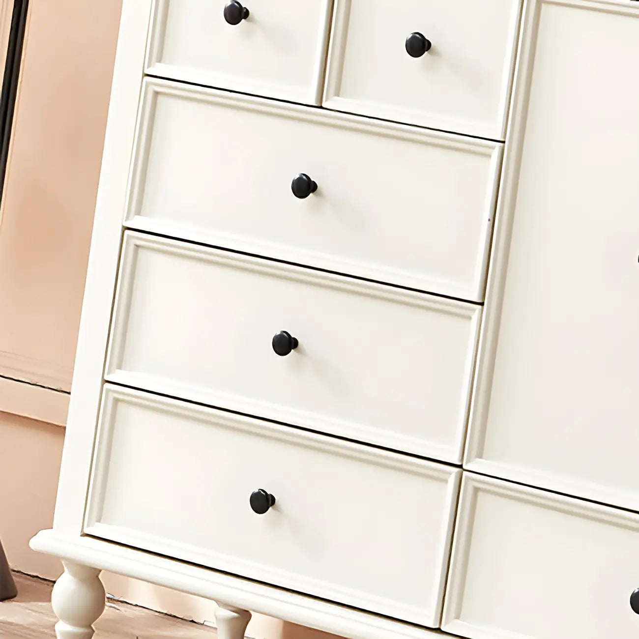 Commode verticale glamour en bois blanc avec armoire