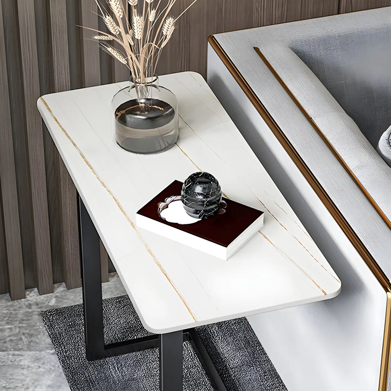 Table d'appoint rectangulaire en forme de C avec plateau en pierre blanche
