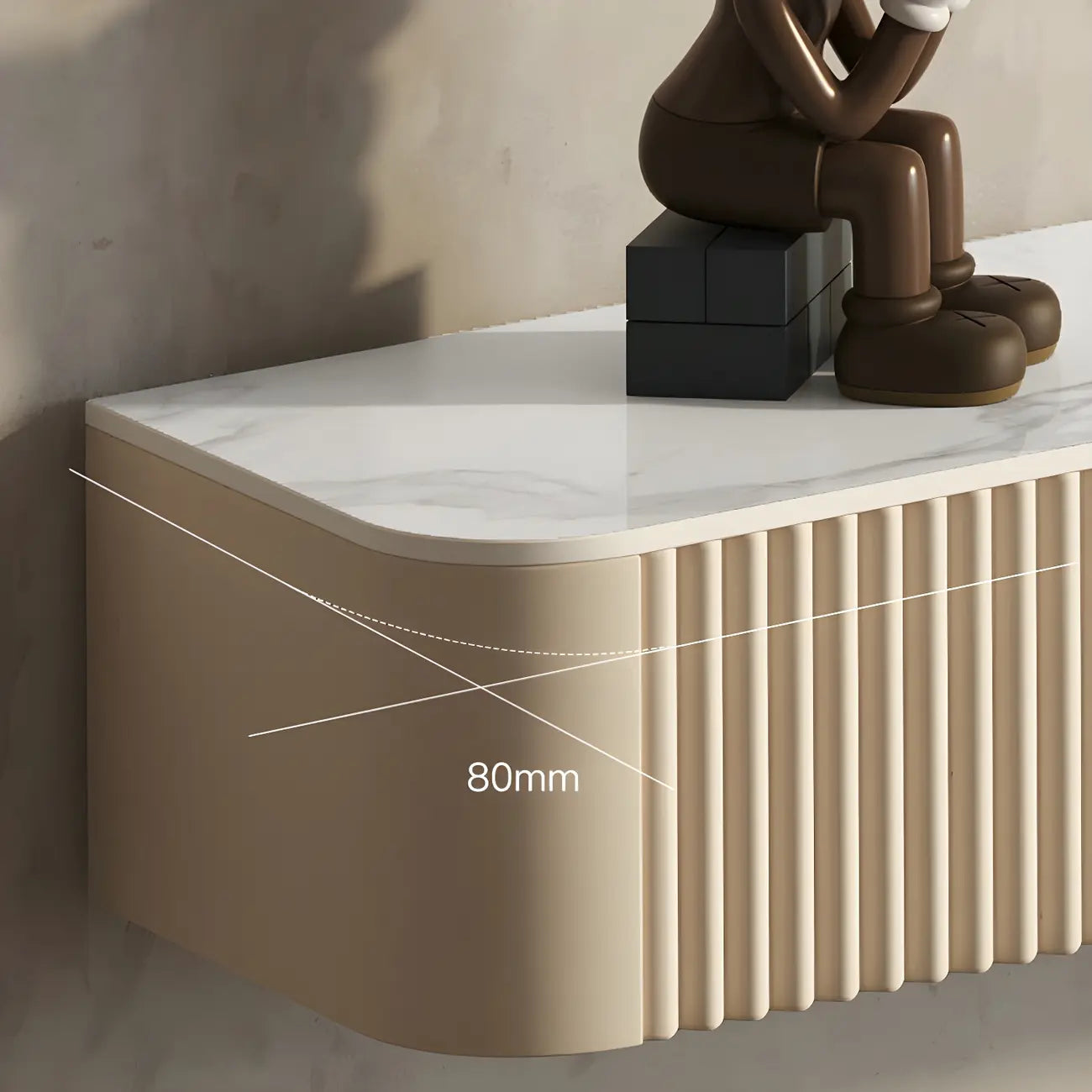 Mobile TV sospeso in pietra beige da 71" con gestione dei cavi