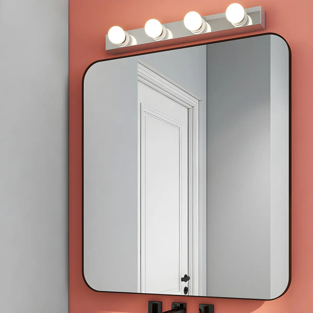 Luminaire moderne chromé à globe pour salle de bain