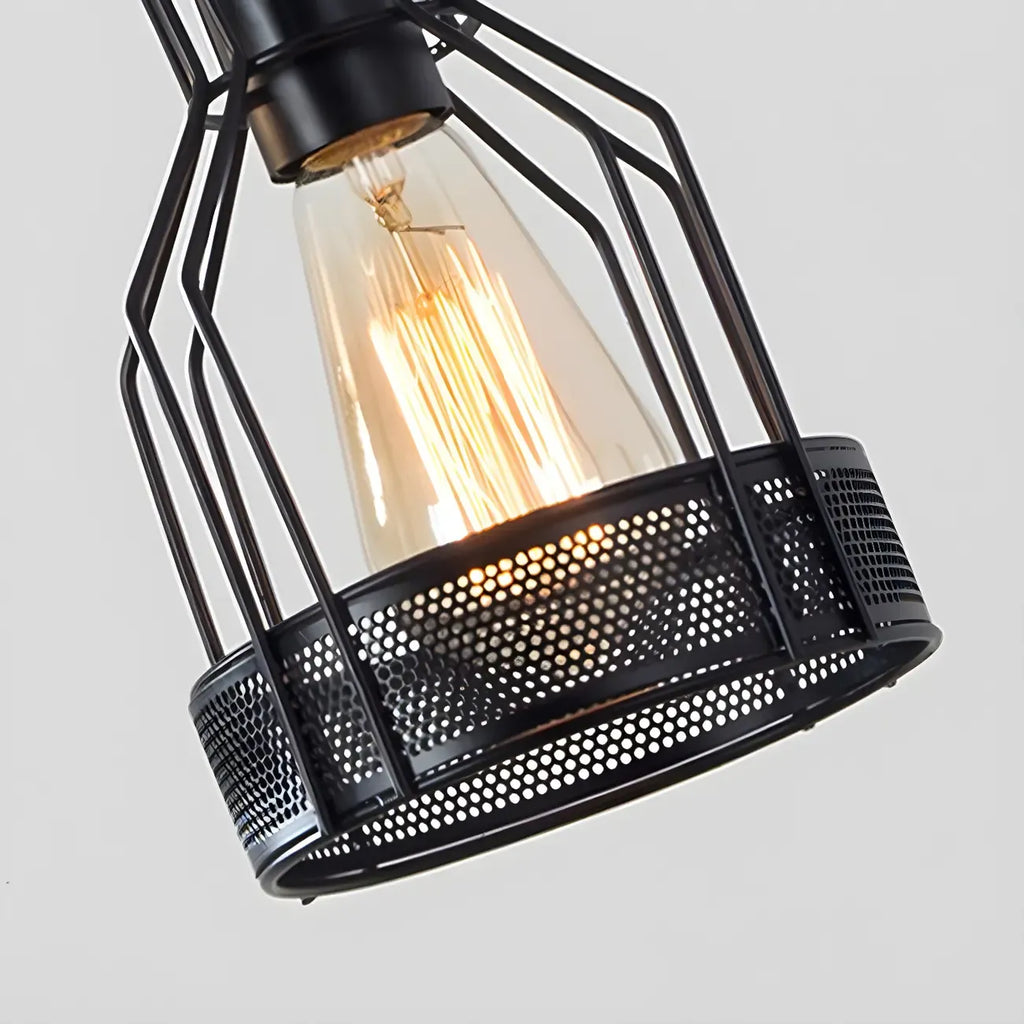Suspension industrielle à 8 lumières en forme de bouteille de fer avec décoration en corde