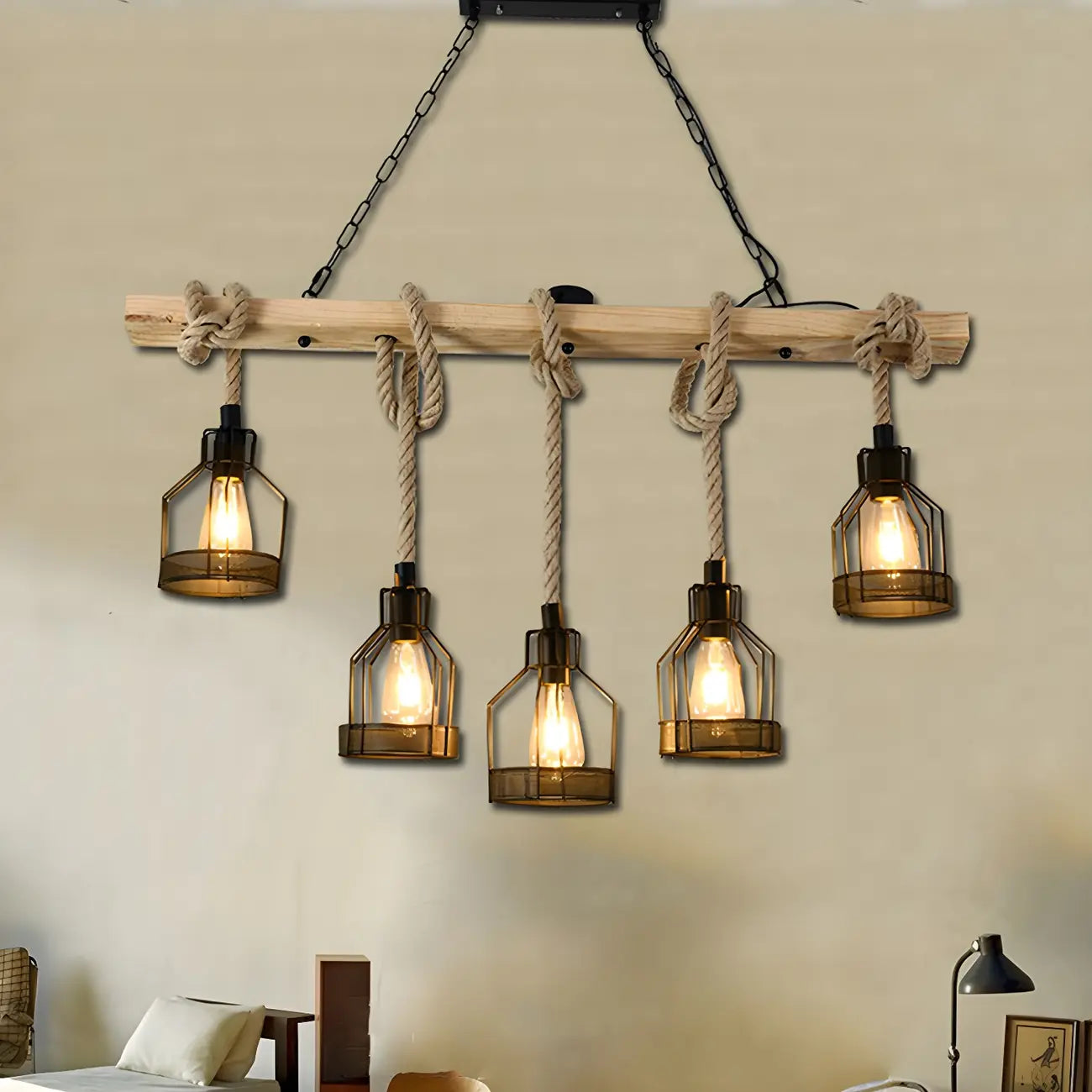 Suspension industrielle à 8 lumières en forme de bouteille de fer avec décoration en corde