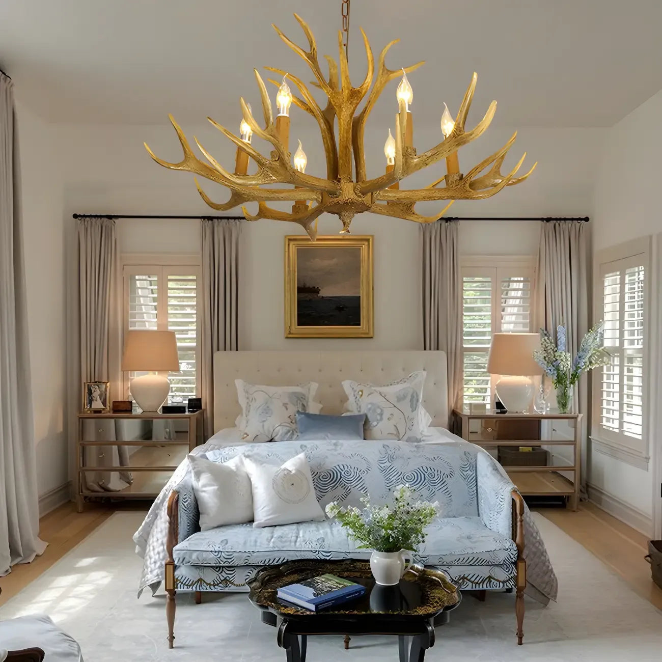 Lustre rustique en résine dorée en forme de bois de cerf