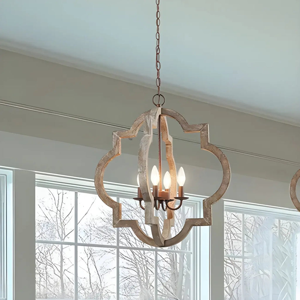 Lustre candélabre classique traditionnel en bois à quatre lobes