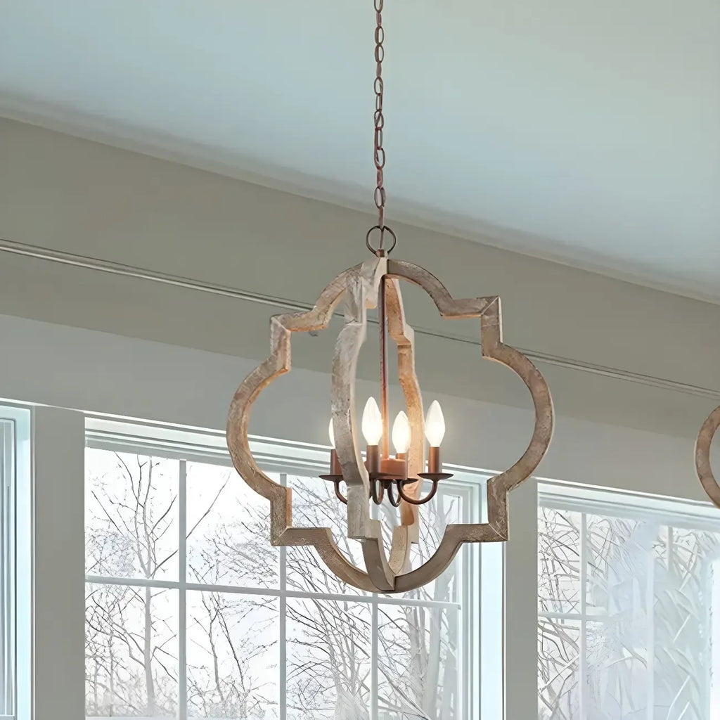 Lustre candélabre classique traditionnel en bois à quatre lobes