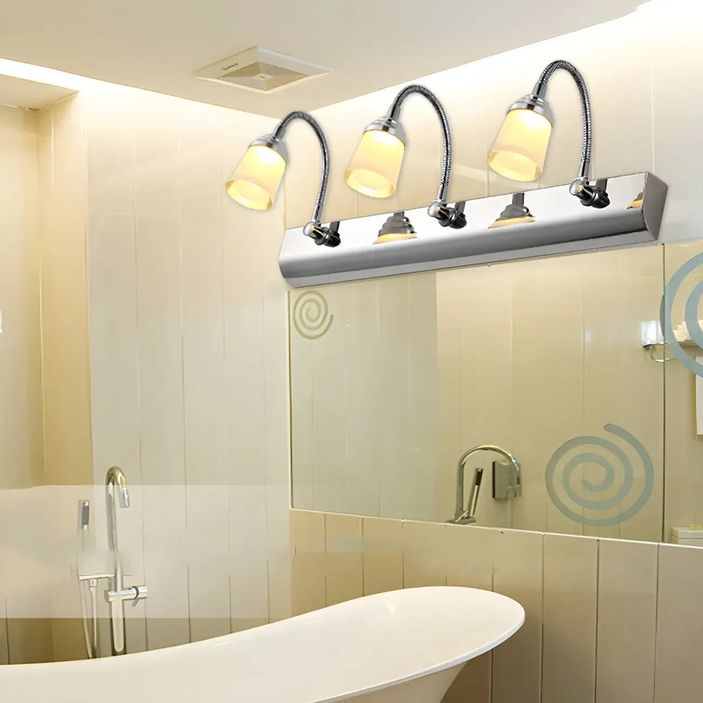 Applique murale moderne chromée à DEL pour salle de bain avec abat-jour blanc