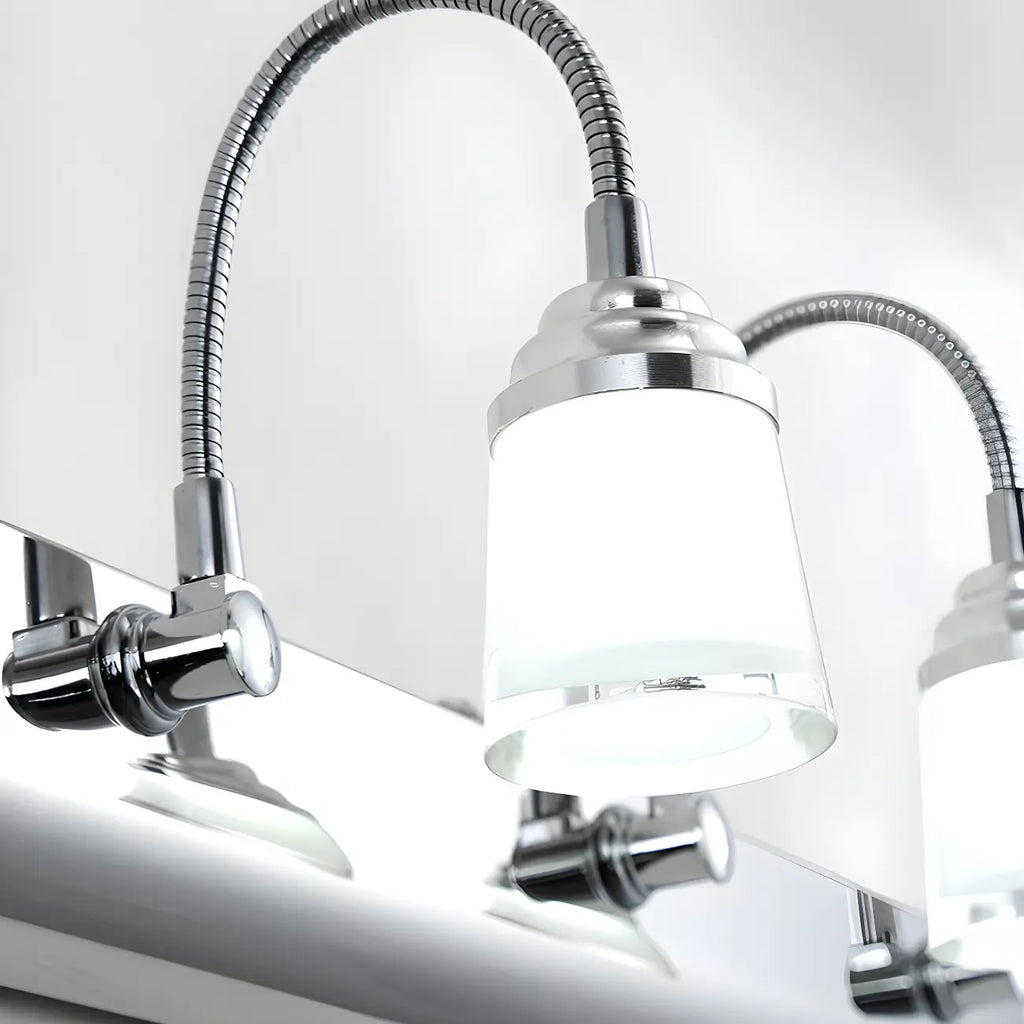 Applique murale moderne chromée à DEL pour salle de bain avec abat-jour blanc
