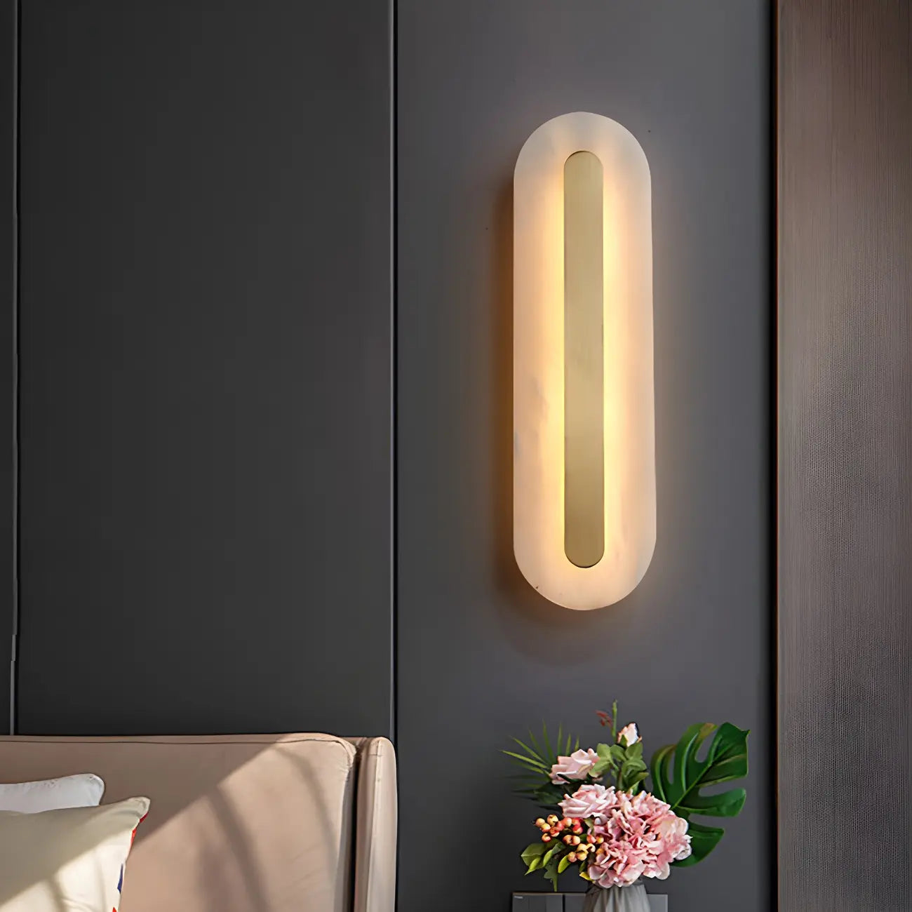 Applique murale ovale moderne en laiton et pierre avec LED à intensité variable pour chambre à coucher
