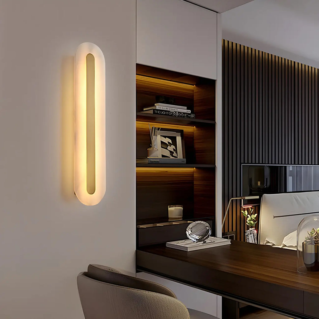 Applique murale ovale moderne en laiton et pierre avec LED à intensité variable pour chambre à coucher