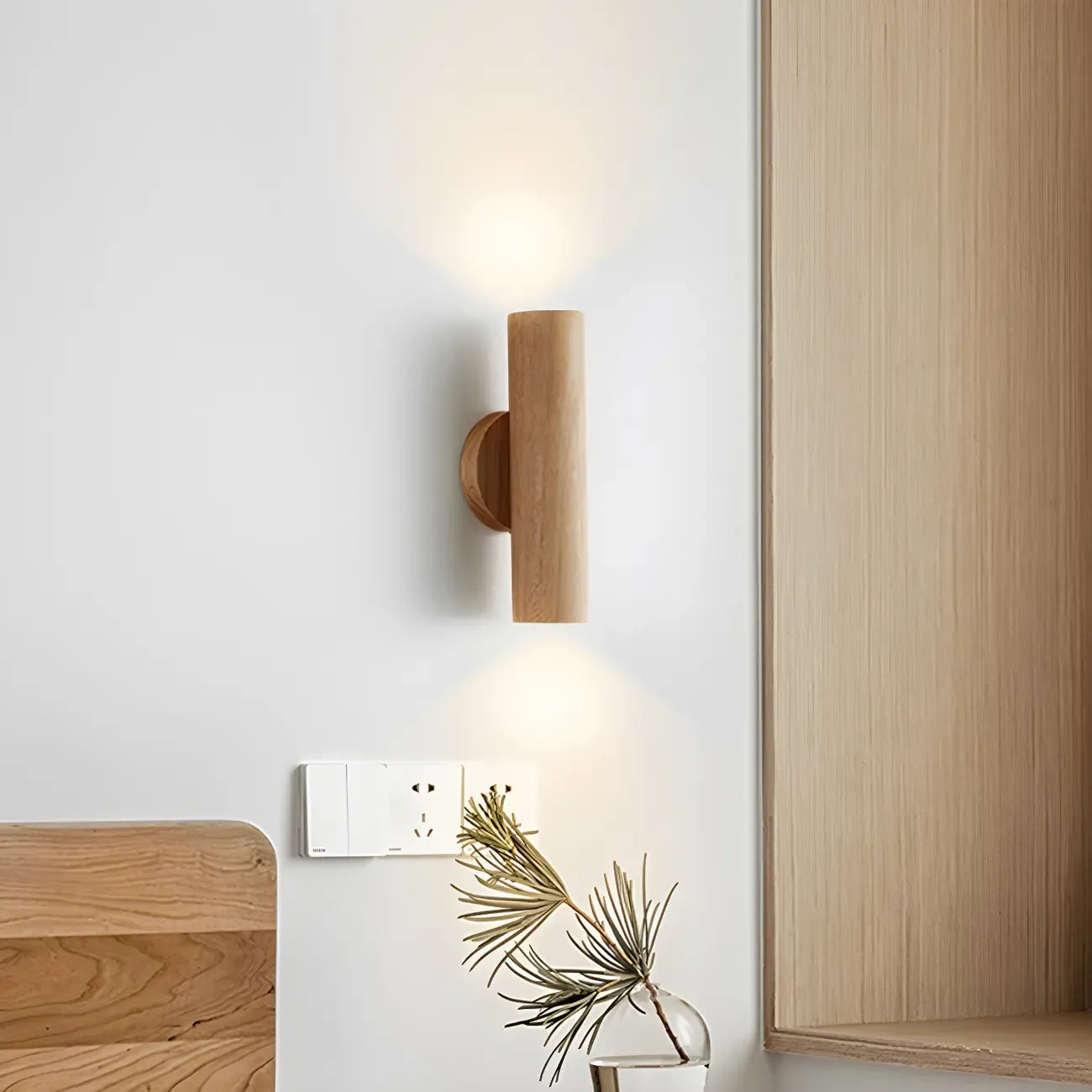Applique murale cylindrique nordique en bois avec éclairage LED vers le haut et vers le bas
