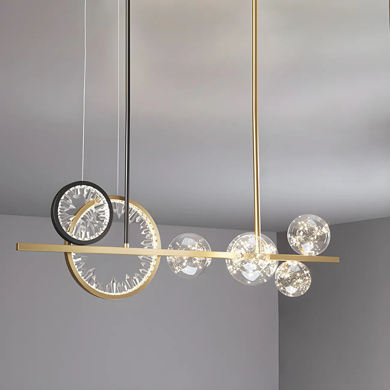 Suspension géométrique dorée en verre et cristal pour îlot