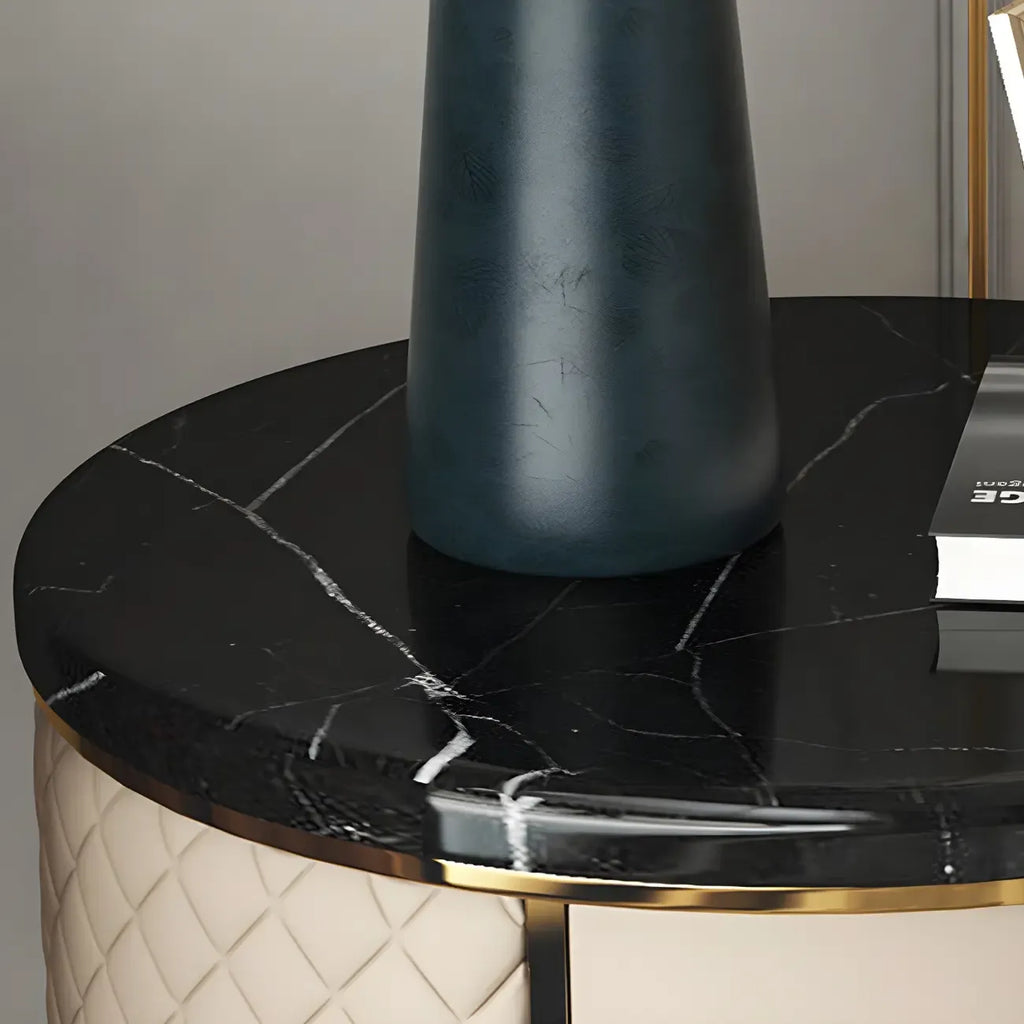 Table de chevet ronde glamour en cuir avec plateau en marbre et 2 tiroirs