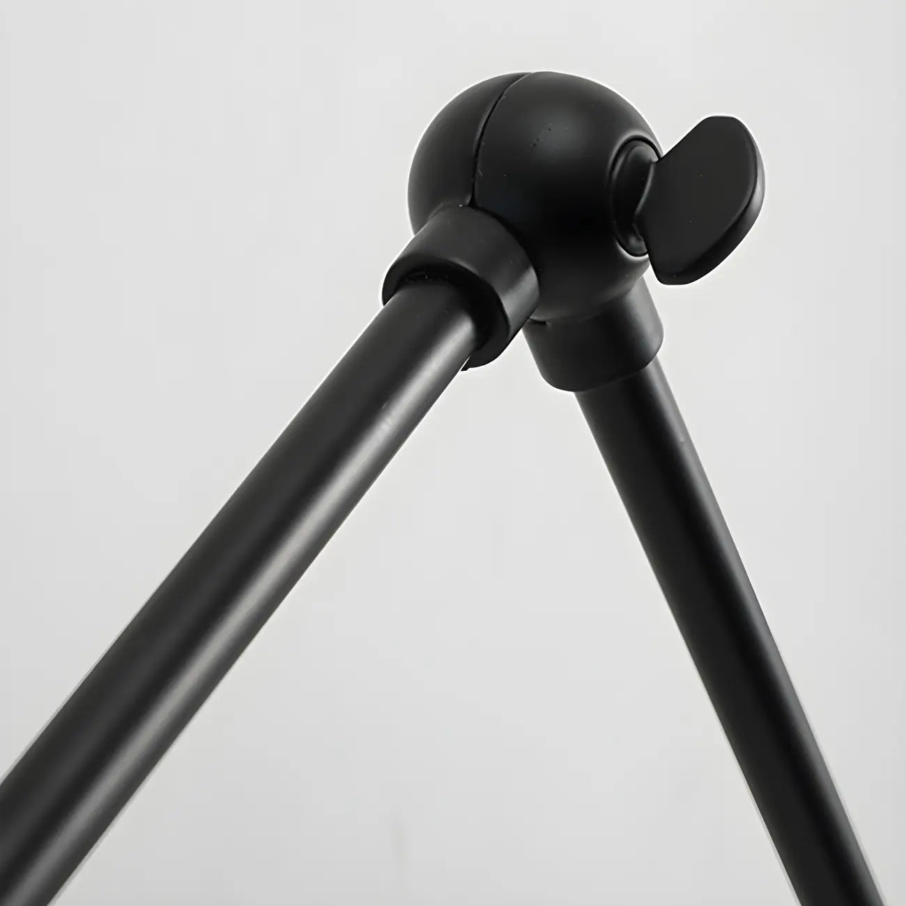 Applique murale moderne en métal noir à 2 lumières avec bras articulé