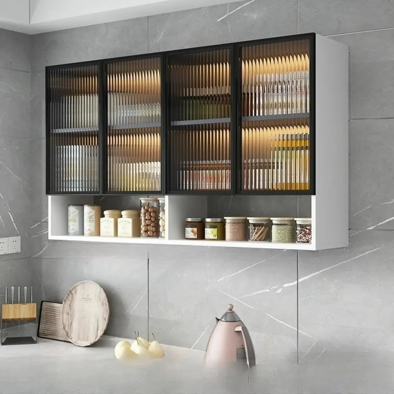 vaisselier mural gris en bois pour cuisine