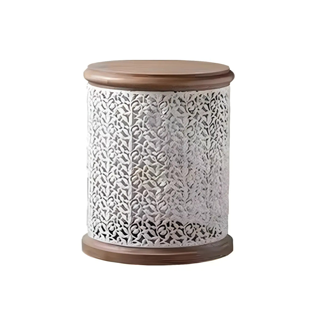 Table basse ronde en bois creux, style français, naturelle et sophistiquée