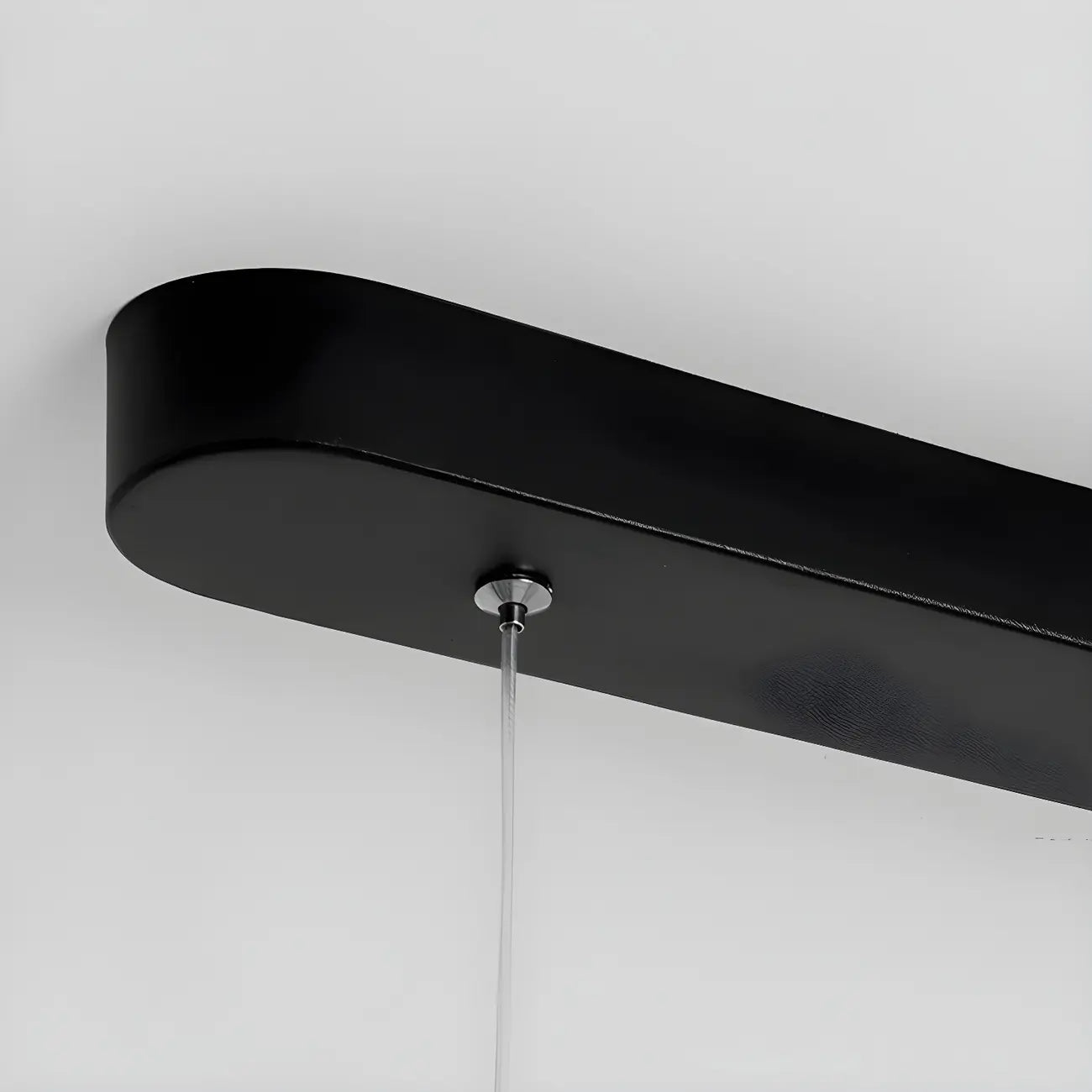 Suspension moderne en métal noir et acrylique à 4 lumières LED à intensité variable