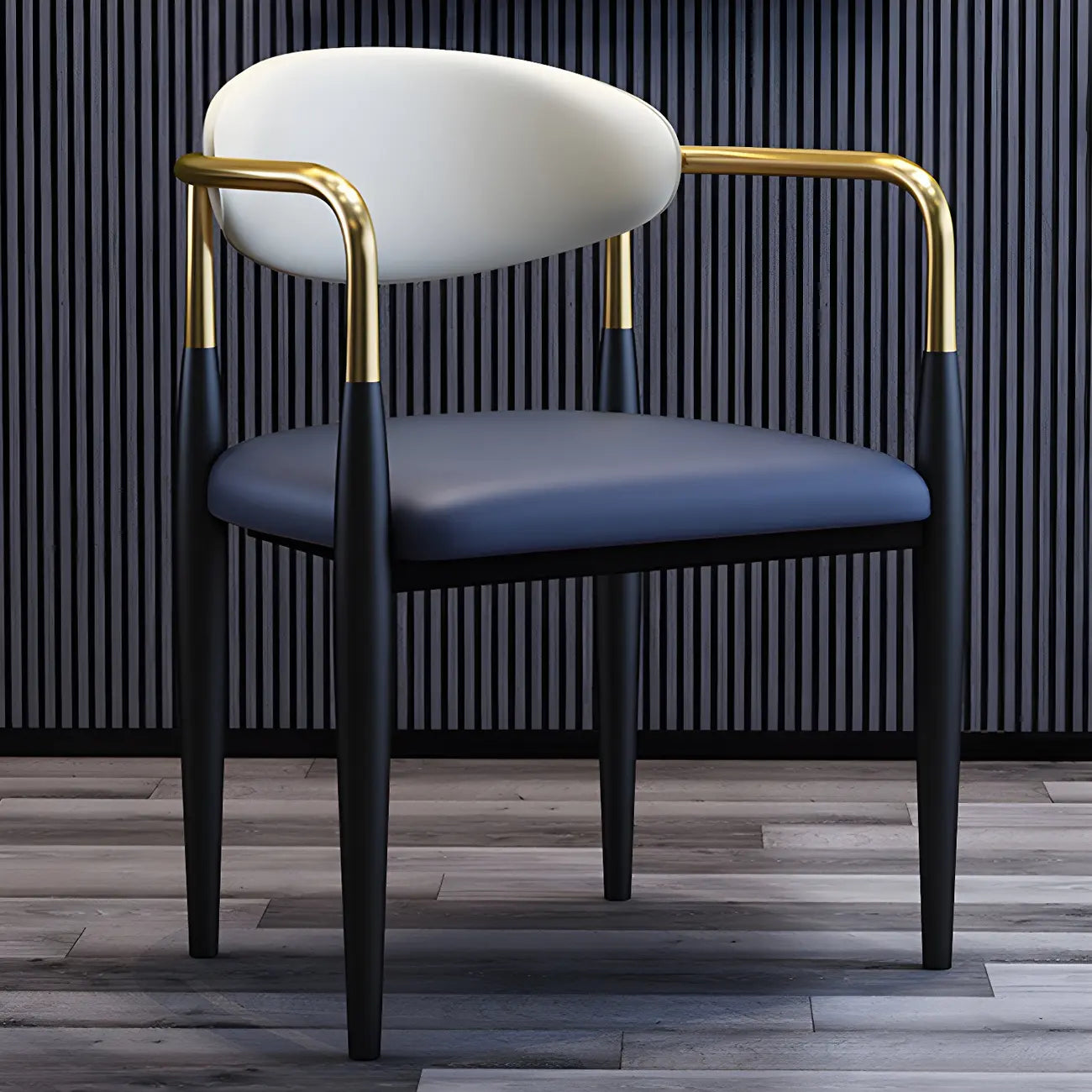 Chaise de salle à manger avec pieds en métal courbés et accoudoirs en similicuir.