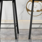 Tabouret de bar ergonomique au design élégant et contemporain en métal noir