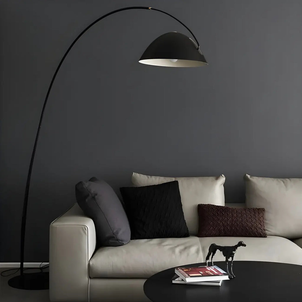 Lampadaire conique en métal noir en forme de ligne de pêche