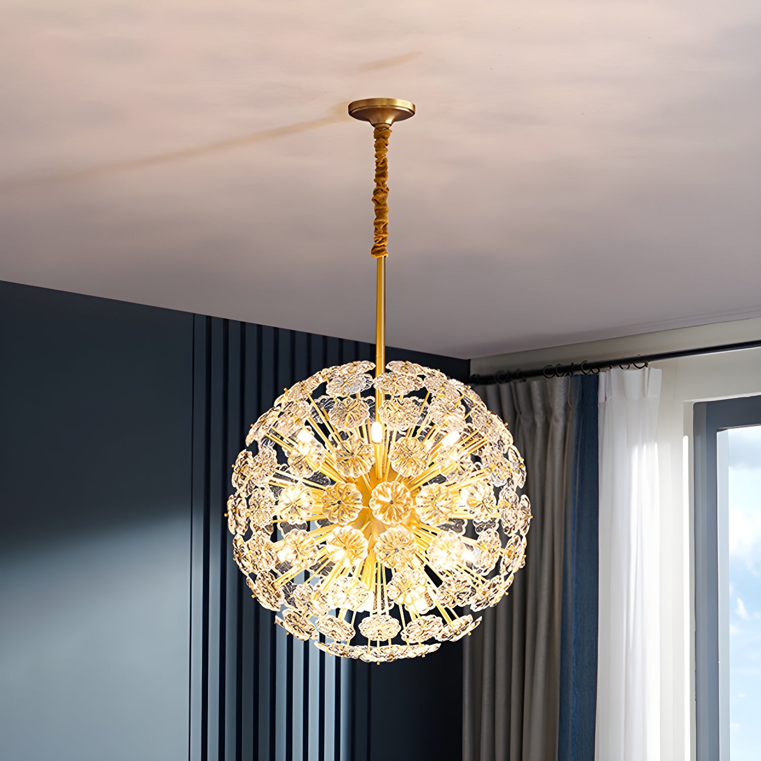 Lustre Sputnik moderne en verre sphérique doré à motif floral