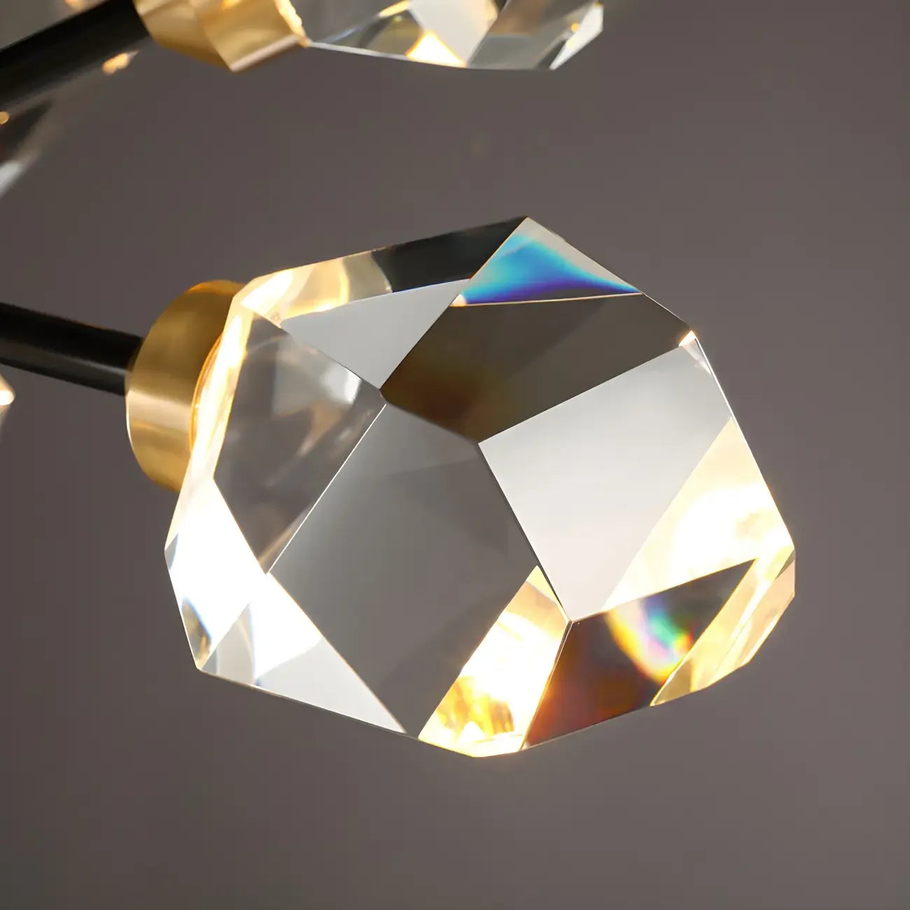 Lustre Sputnik doré moderne avec abat-jour en cristal