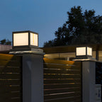 Lampadaires solaires d'extérieur modernes en forme de cube noir