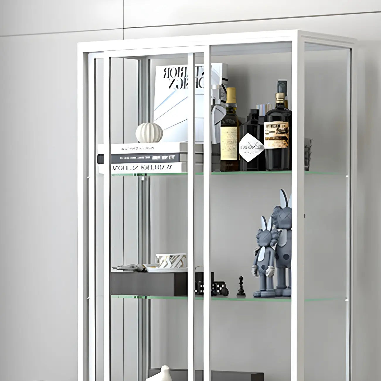 Vitrine à étagères en verre et cadre en métal noir