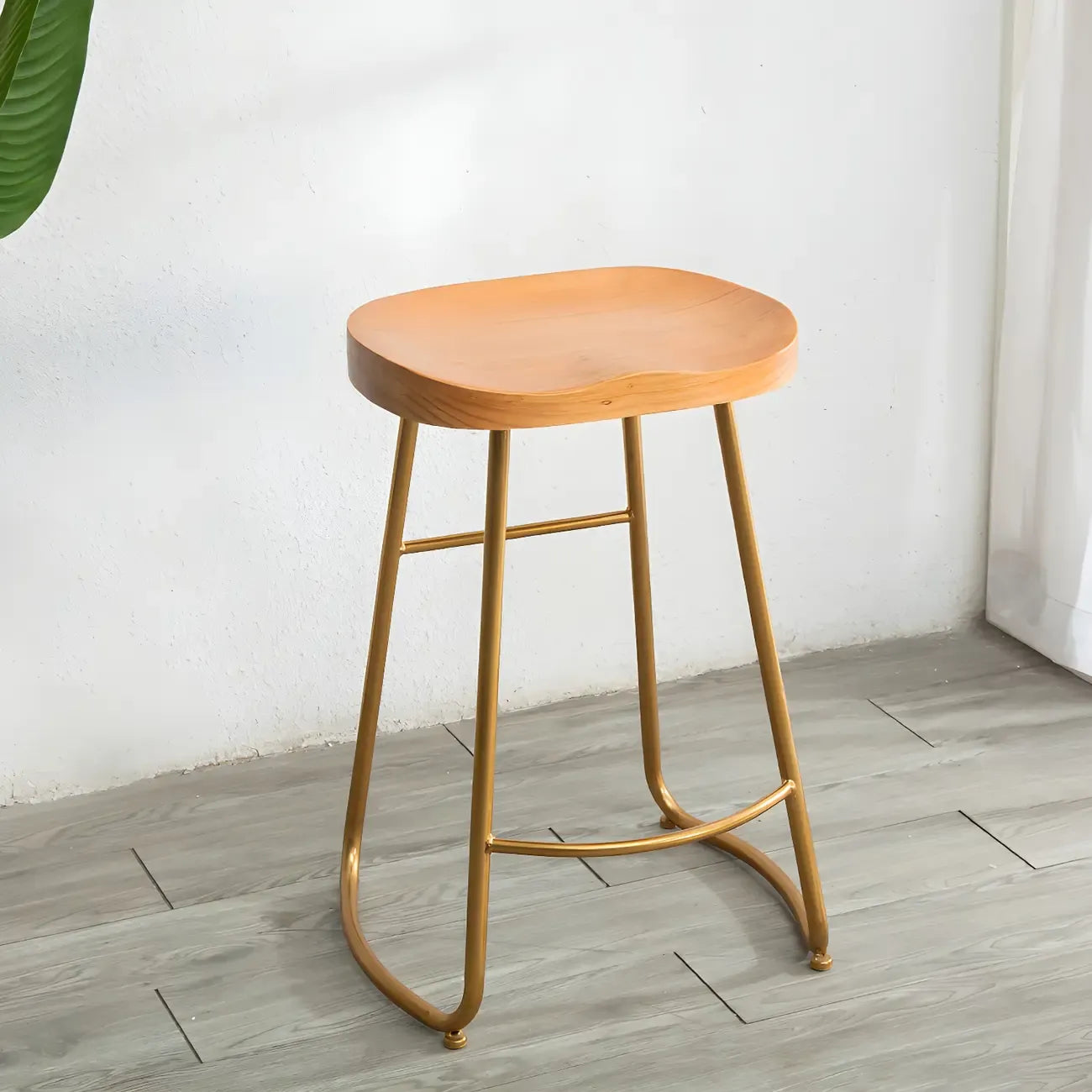 Tabourets de bar glamour confortables en métal et bois, hauteur comptoir