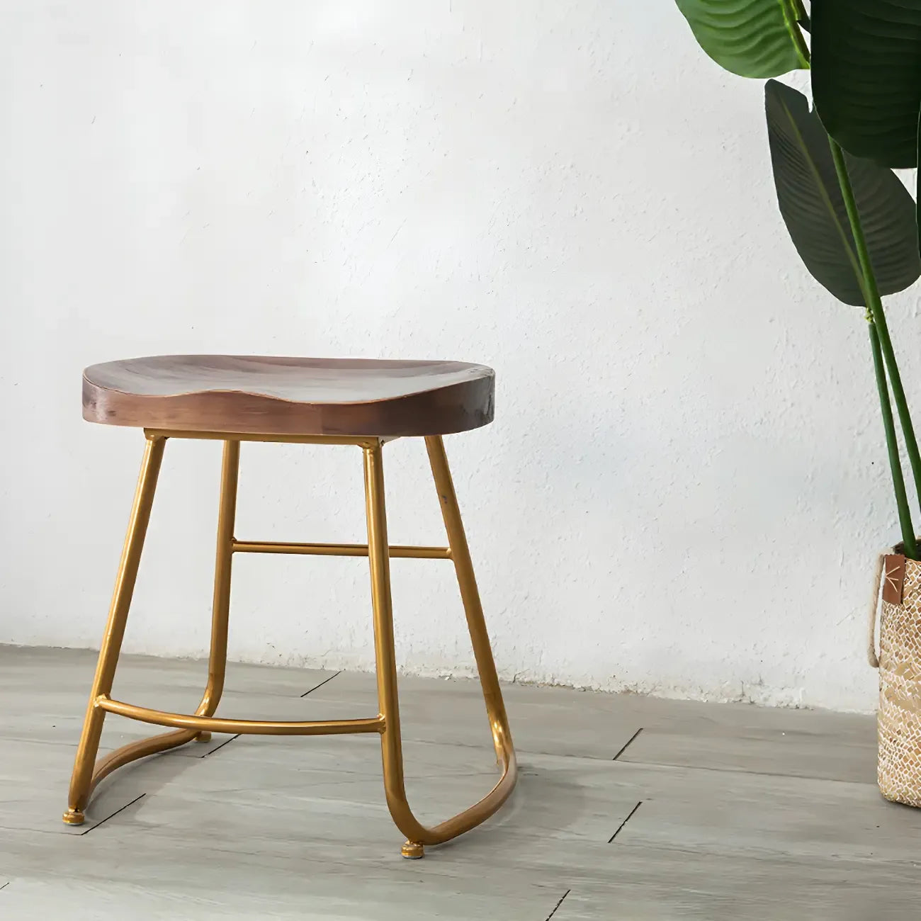 Tabourets de bar glamour confortables en métal et bois, hauteur comptoir