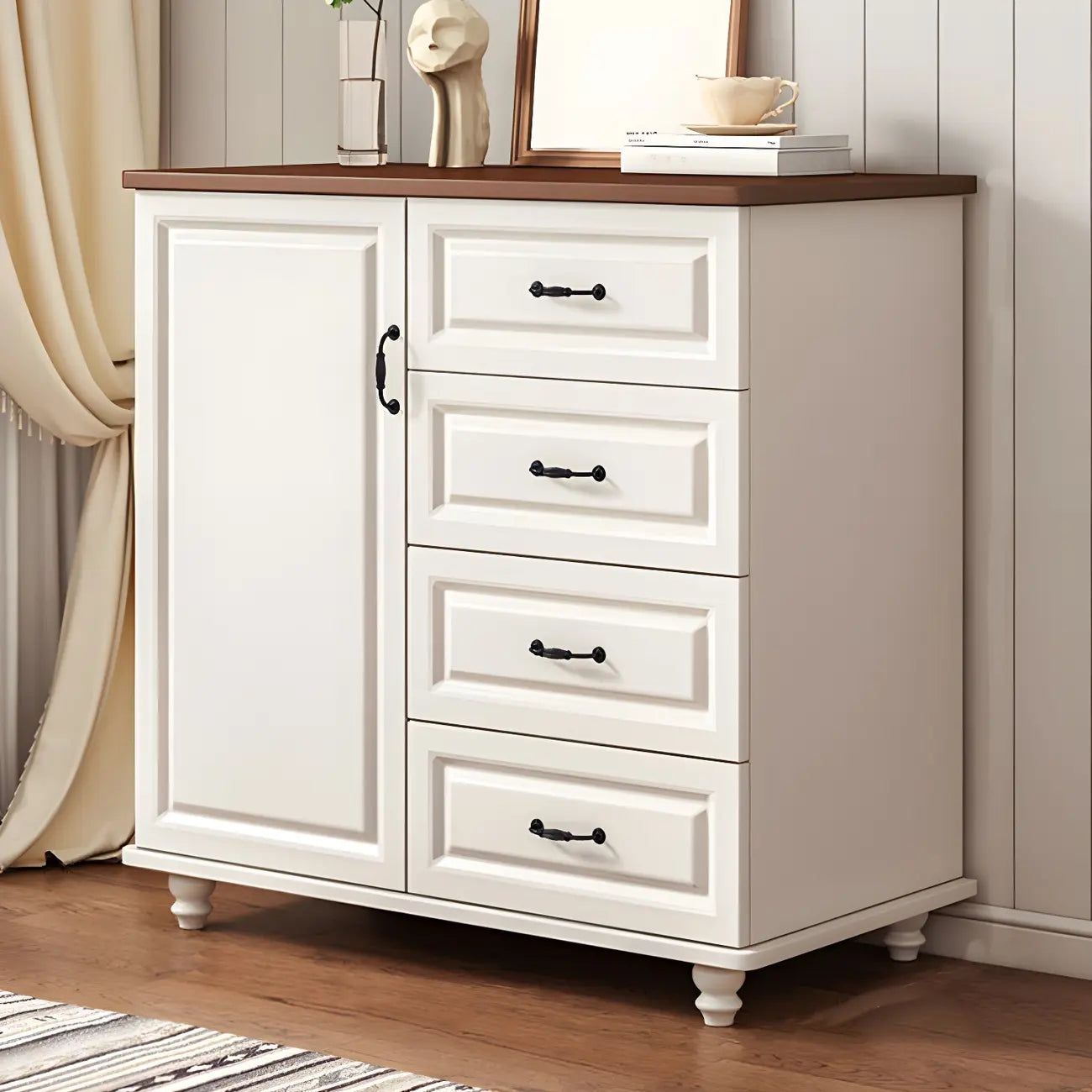 Commode combinée en bois blanc-brun et métal, style classique