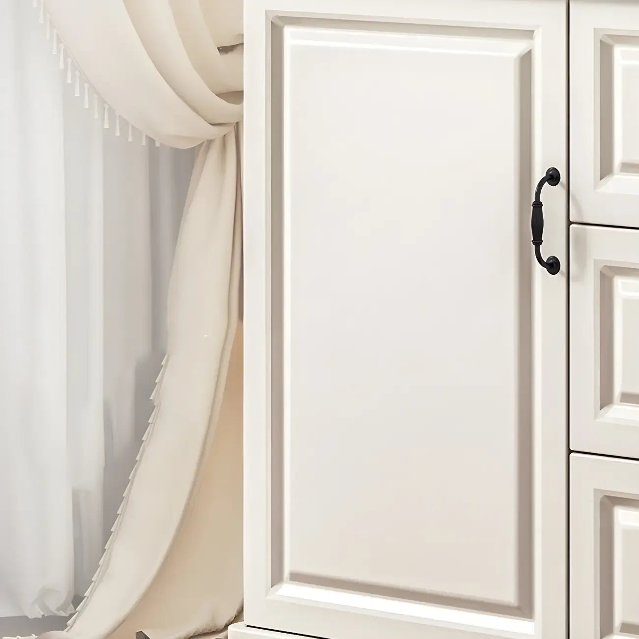Commode combinée en bois blanc-brun et métal, style classique