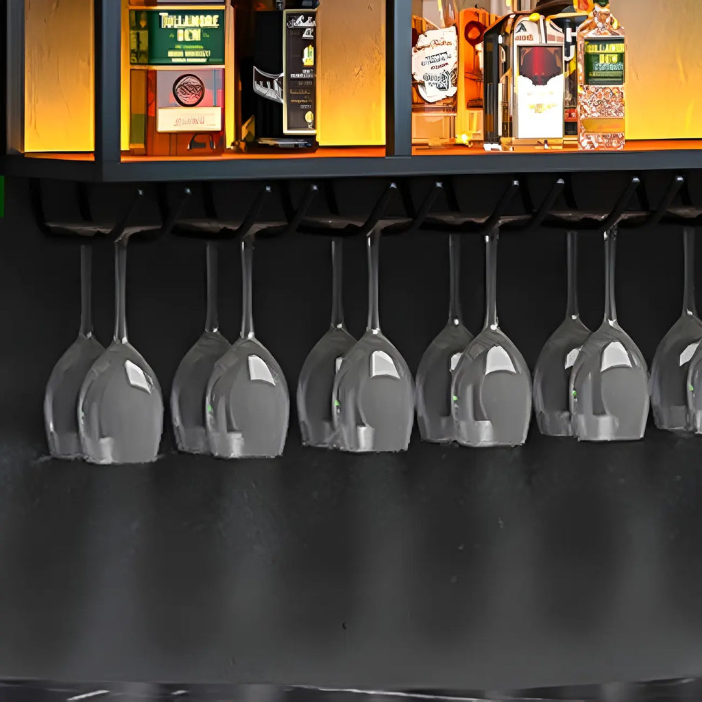 Porte-bouteilles mural en métal noir avec support pour verres à pied
