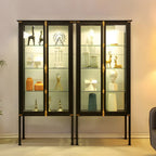Vitrine lumineuse à étagères en verre et métal noir avec éclairage intégré
