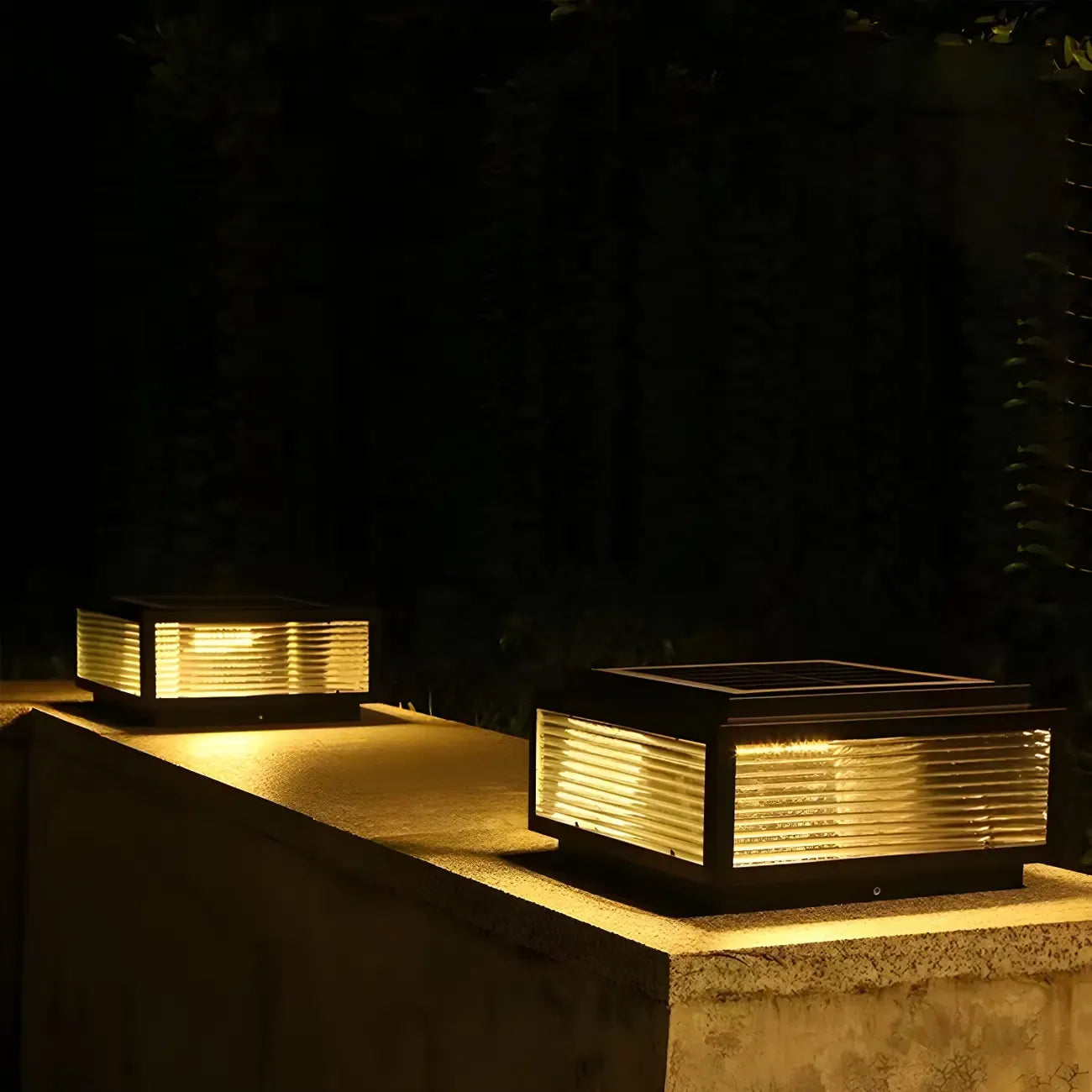 Lampes solaires d'extérieur rectangulaires noires à couleurs changeantes