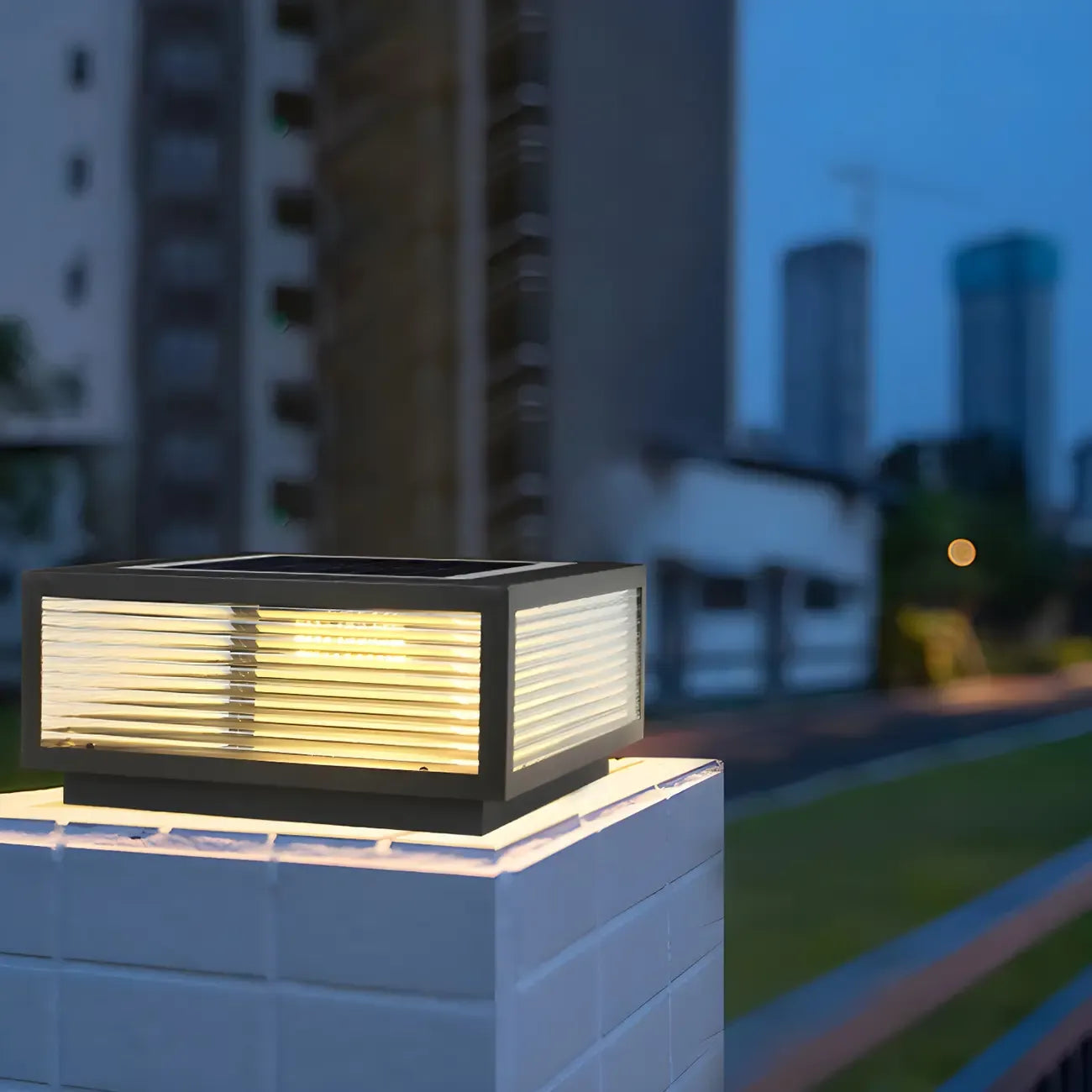 Lampes solaires d'extérieur rectangulaires noires à couleurs changeantes