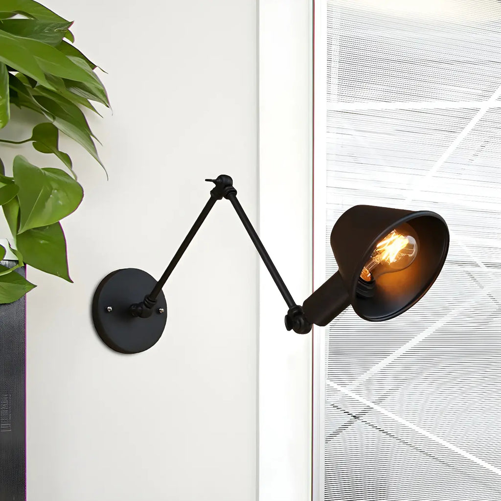 Applique da parete a LED industriale nera orientabile con braccio oscillante