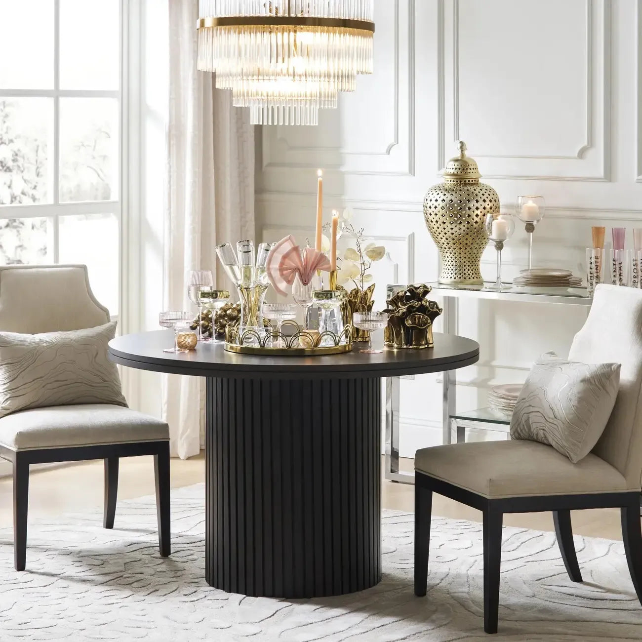Lustre moderne en verre transparent avec finition dorée