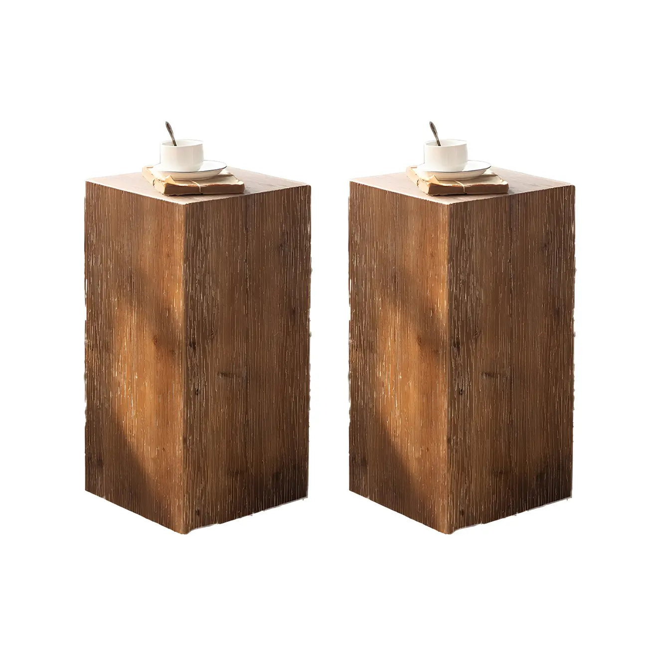 Table d'appoint élégante en bois géométrique